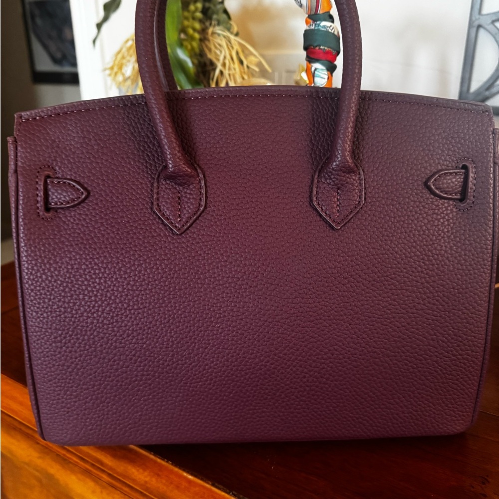 Purple Leather Handbag - Picture 2 of 5